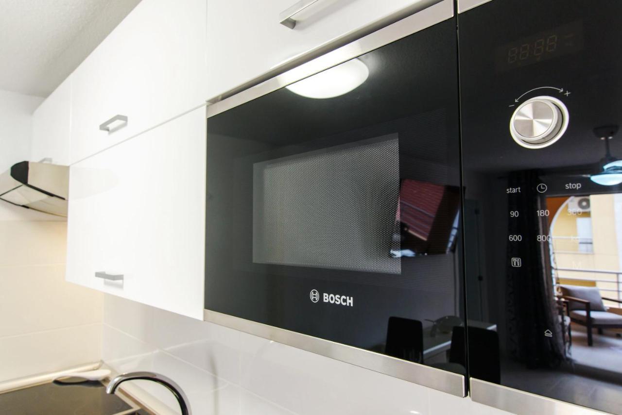 Holiday Suite Playa Del Cura Torrevieja Bagian luar foto