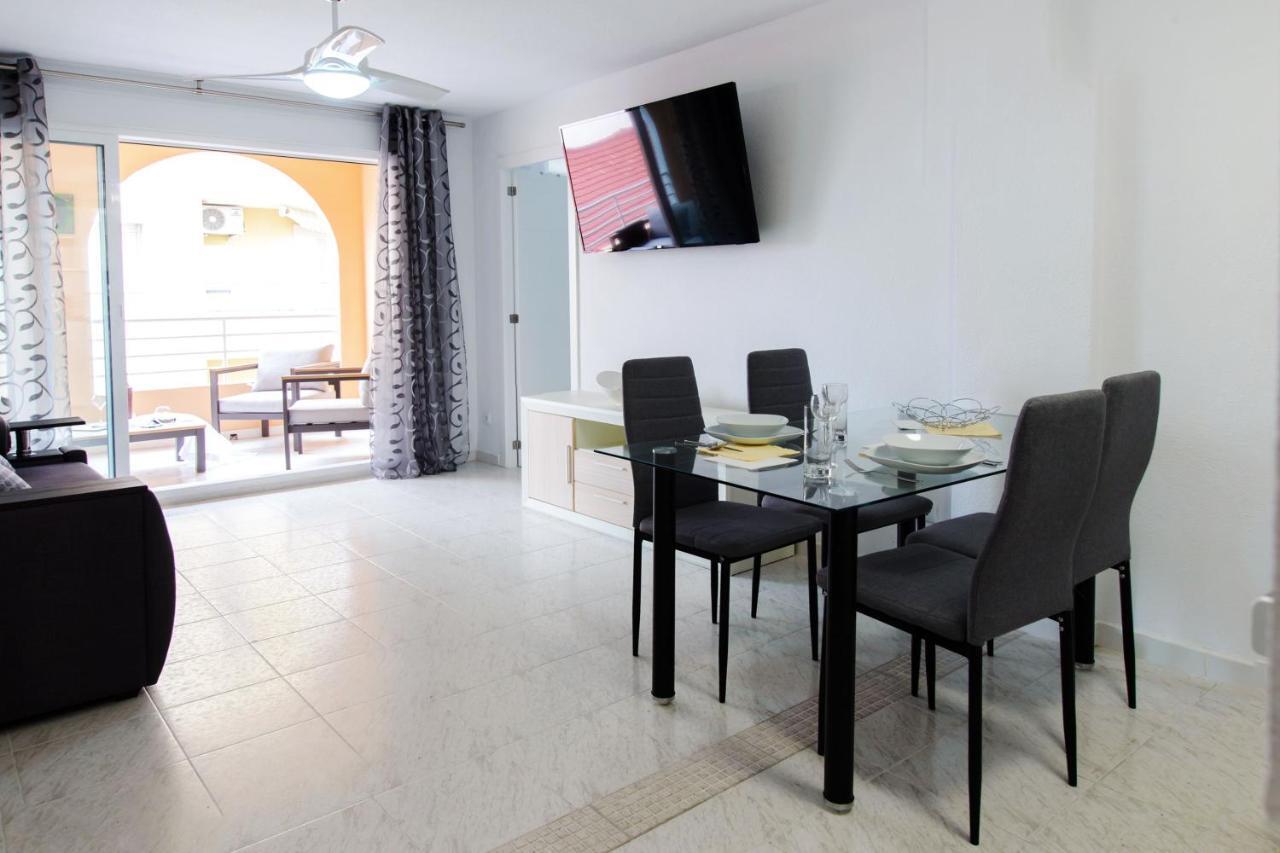 Holiday Suite Playa Del Cura Torrevieja Bagian luar foto