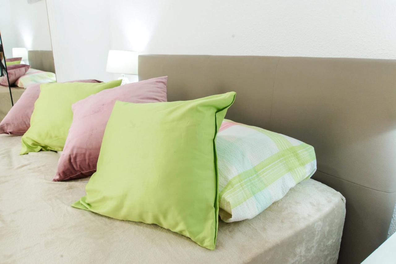 Holiday Suite Playa Del Cura Torrevieja Bagian luar foto