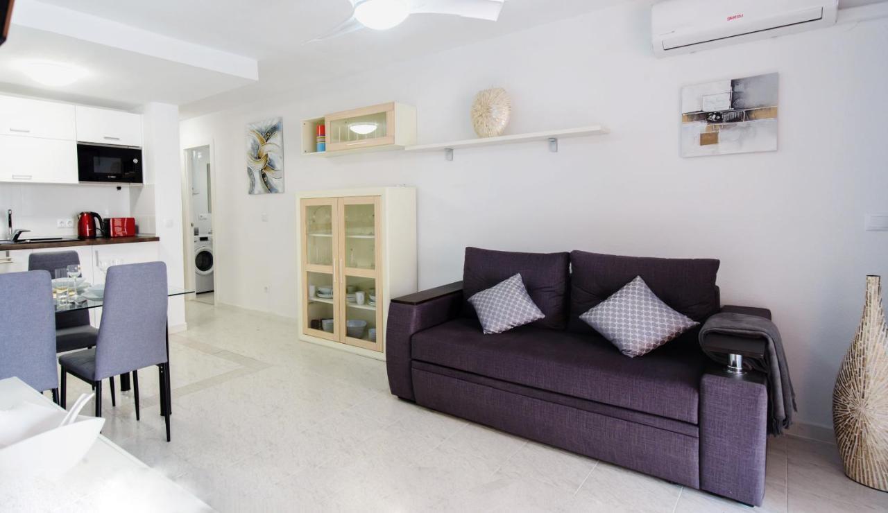Holiday Suite Playa Del Cura Torrevieja Bagian luar foto